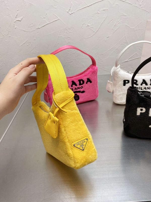 New Fashion Prada HandBag P059