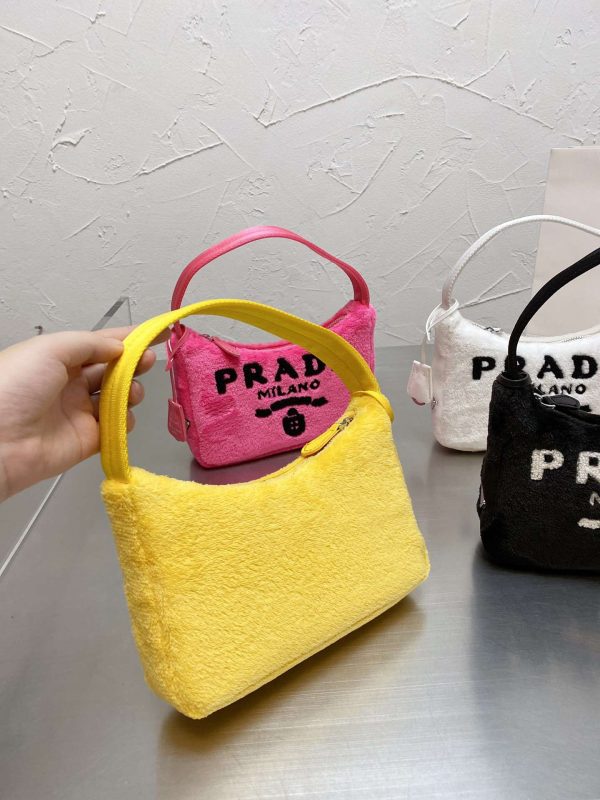 New Fashion Prada HandBag P059