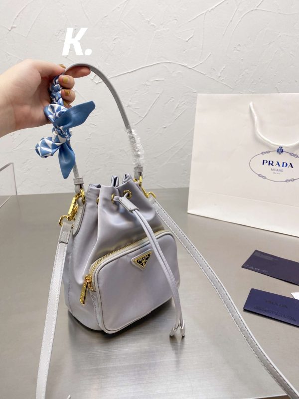 New Fashion Prada HandBag P047