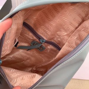 New Fashion Prada HandBag P043