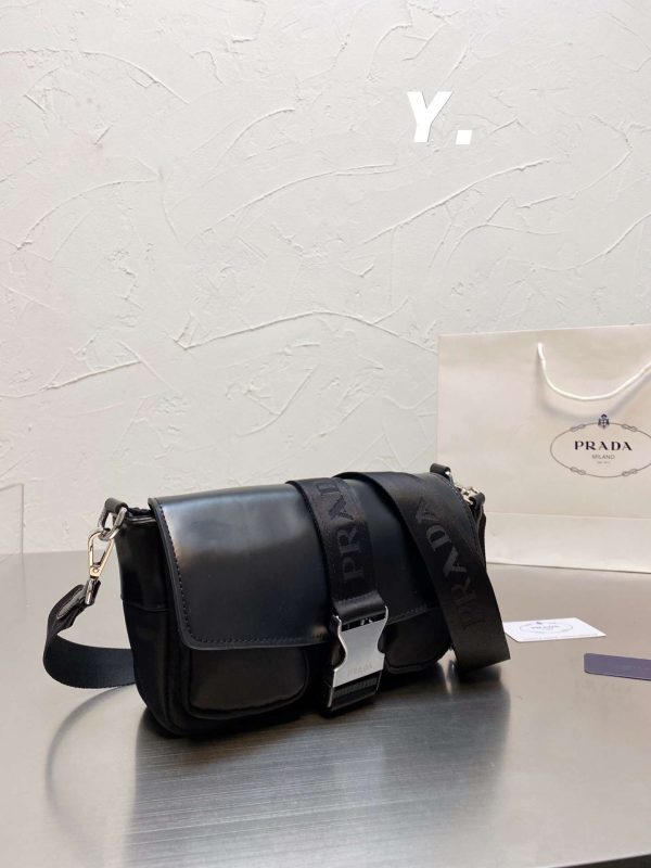 New Fashion Prada HandBag P054