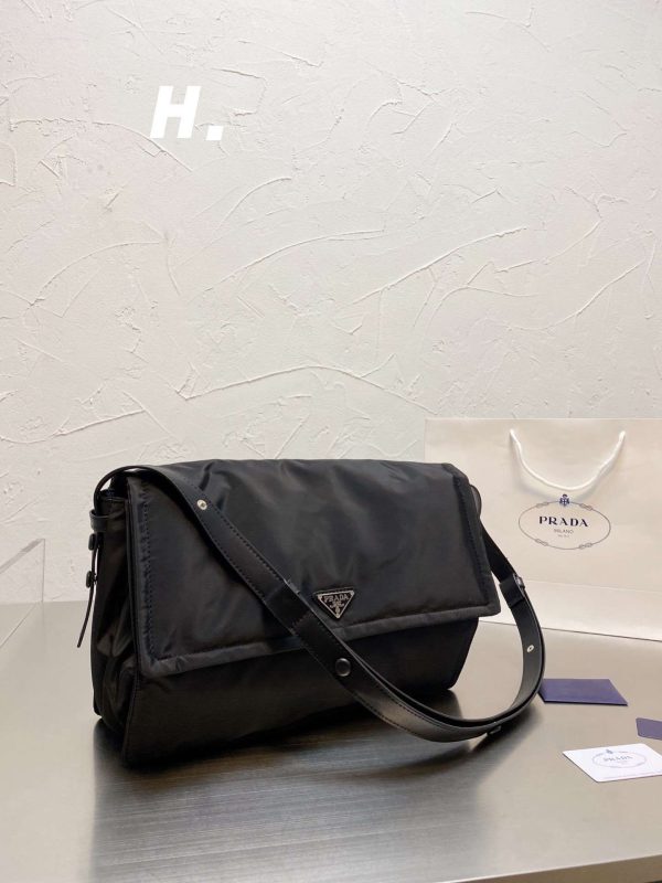 New Fashion Prada HandBag P052