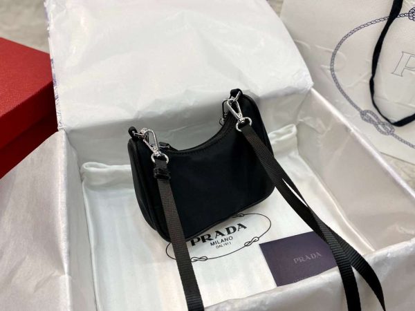 New Fashion Prada HandBag P009