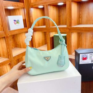 New Fashion Prada HandBag P029