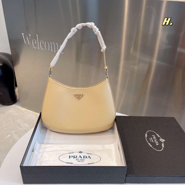 New Fashion Prada HandBag P050