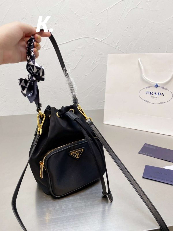 New Fashion Prada HandBag P047