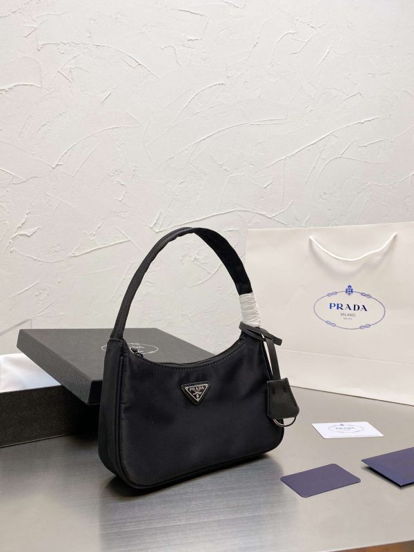 New Fashion Prada HandBag P022