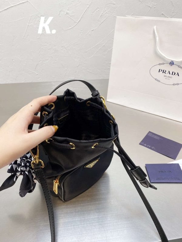 New Fashion Prada HandBag P047