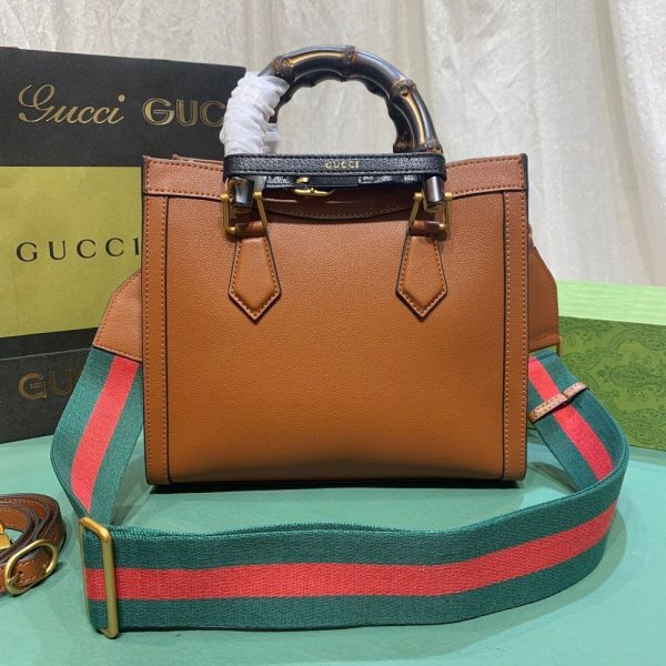 Luxury Gucci Handbag 702721