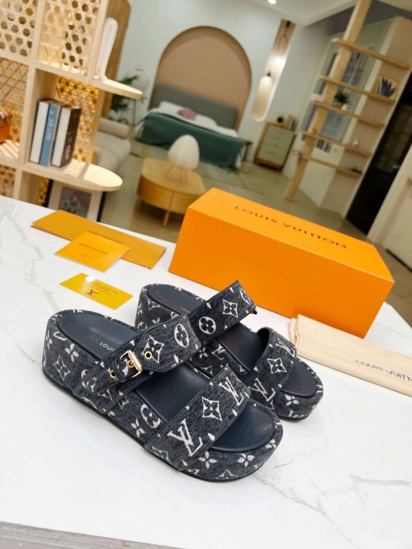 New Fashion Women LV Shoes 161