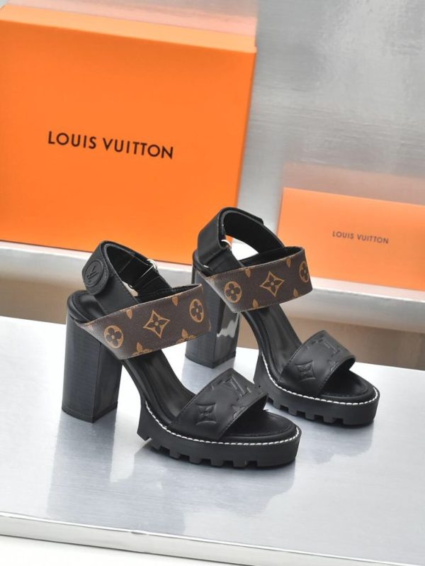 New Fashion Women LV Shoes 215