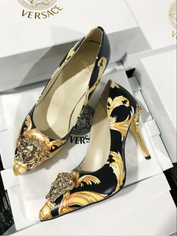 New Fashion Women Versace Shoes 013