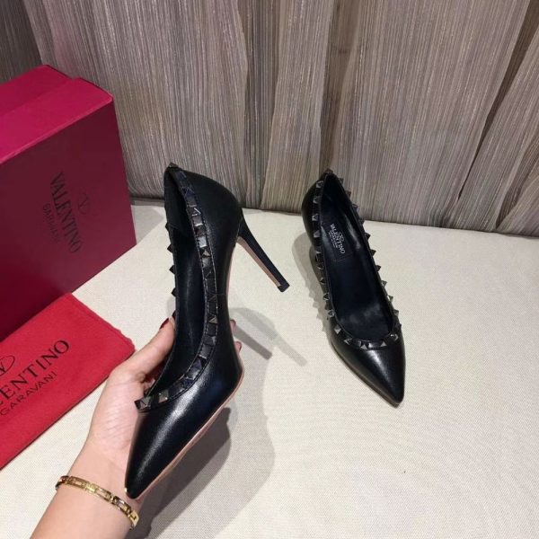 New Fashion Valentino Women Shoes 001