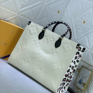 Luxury LV Handbag M44570