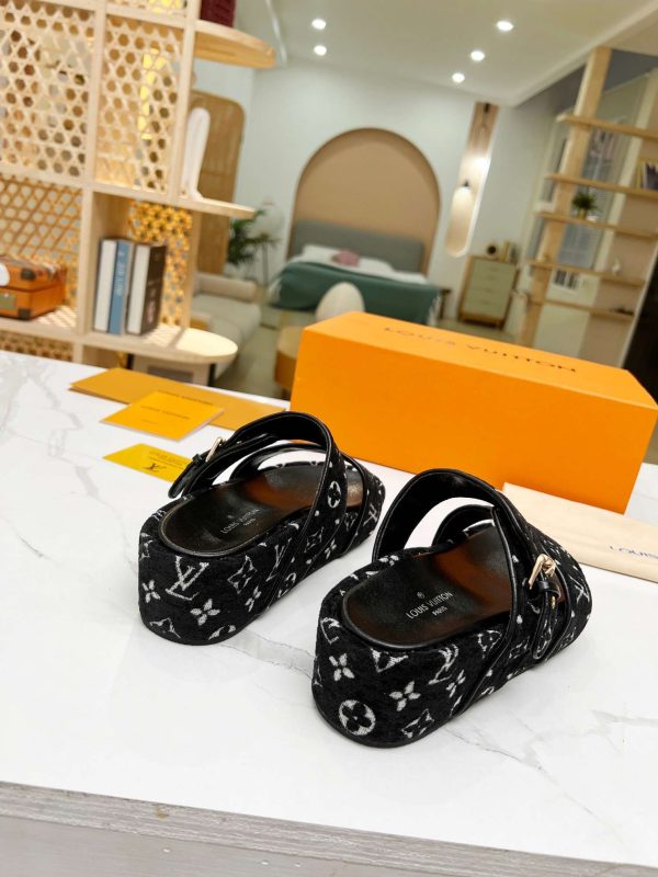 New Fashion Women LV Shoes 163