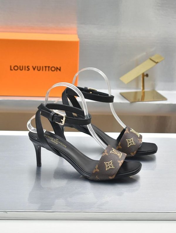 New Fashion Women LV Shoes 219