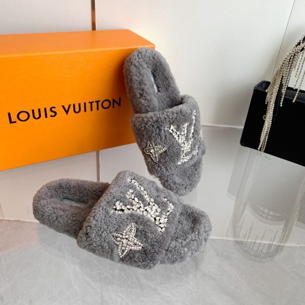 New Fashion Women LV Shoes 345