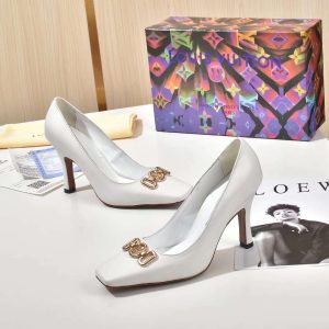 New Fashion Women LV Shoes 050