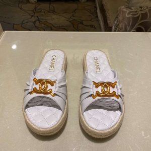 New Fashion Women Slippers 010