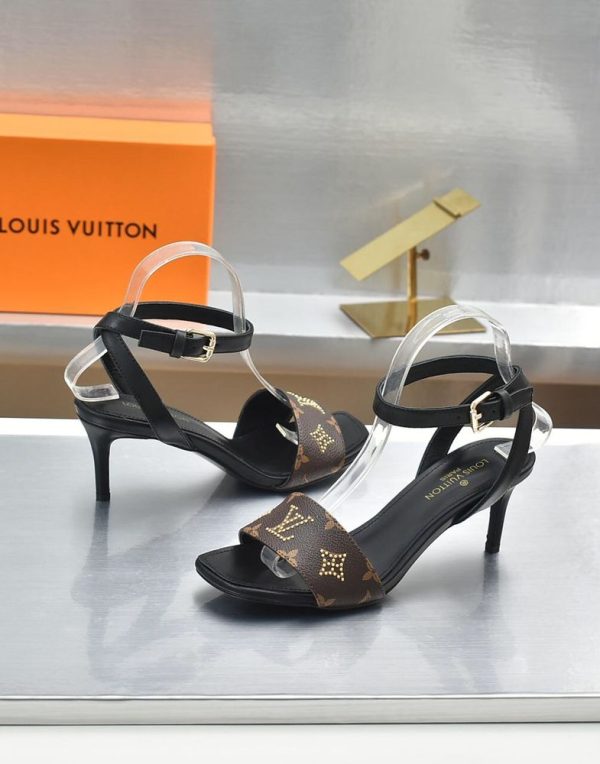 New Fashion Women LV Shoes 219