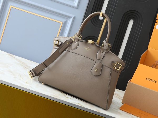 Luxury LV Handbag M11214.1