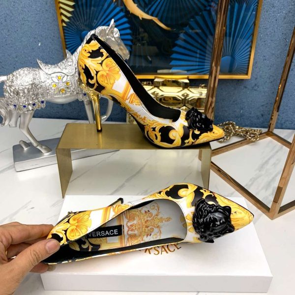 New Fashion Women Versace Shoes 011