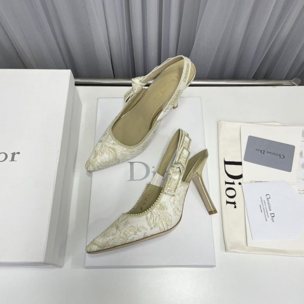 New Fashion Women Dior Shoes 042