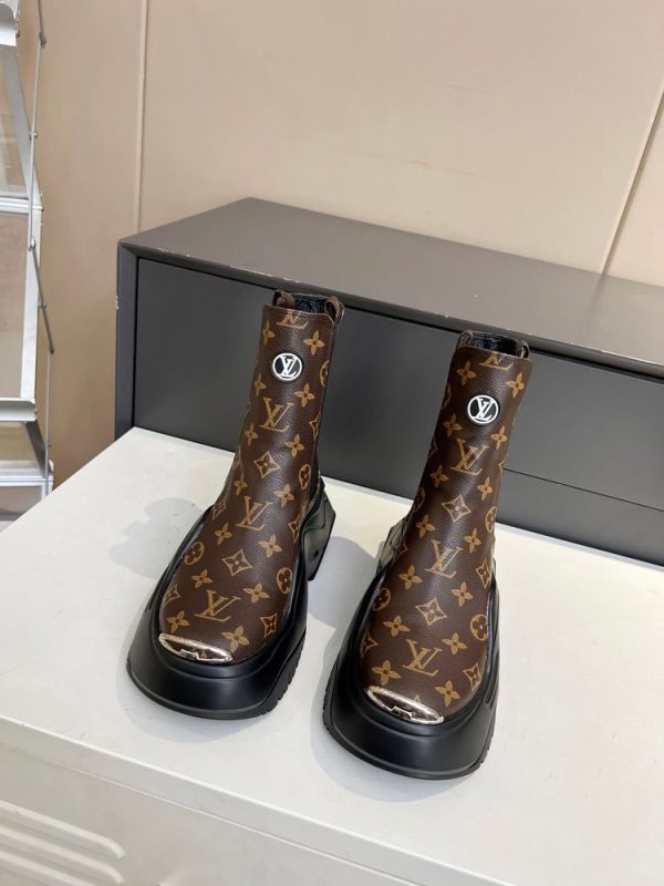 New Fashion Women LV Shoes 309