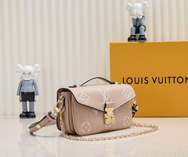 Luxury LV Handbag M22834