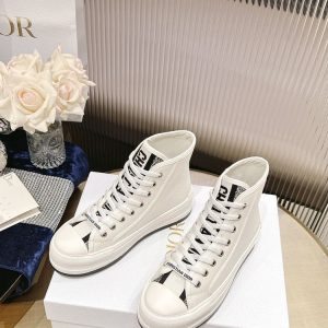 New Fashion Women Dior Shoes 048