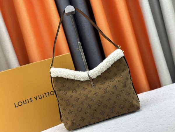 Luxury LV Handbag M11843-M46203