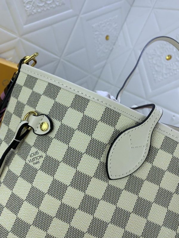 Luxury LV Handbag N45295-M40448-M40995