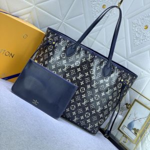 Luxury LV Handbag M22921