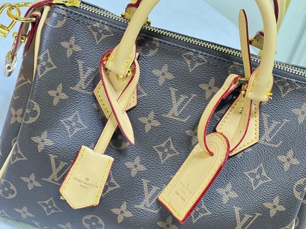 Luxury LV Handbag M24424.1