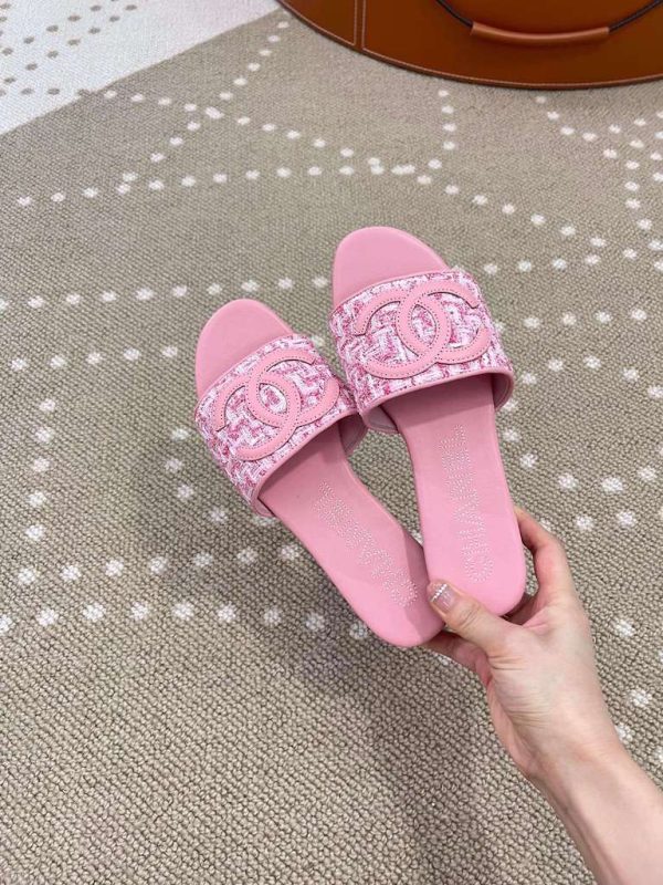 New Fashion Women Slippers 051