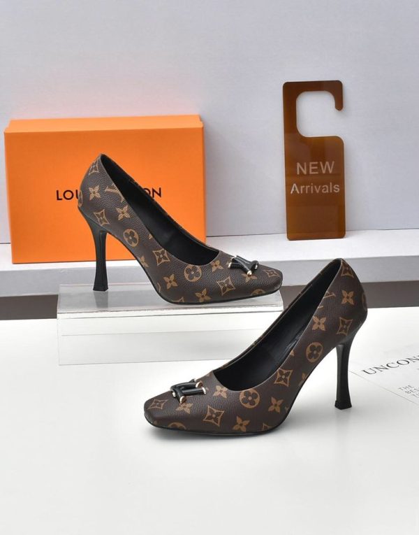 New Fashion Women LV Shoes 217