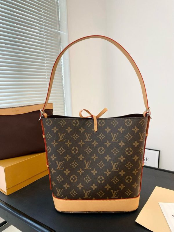 New Fashion LV Handbag L1202.2