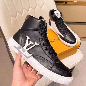 New Fashion Men LV Shoes 053