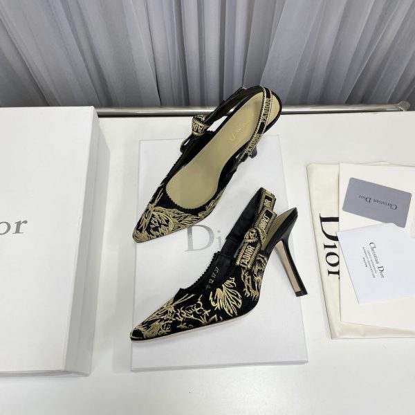 New Fashion Women Dior Shoes 042