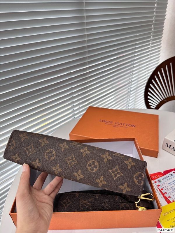 New Fashion LV Handbag L695