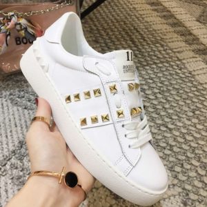 New Fashion Valentino Women Shoes 002