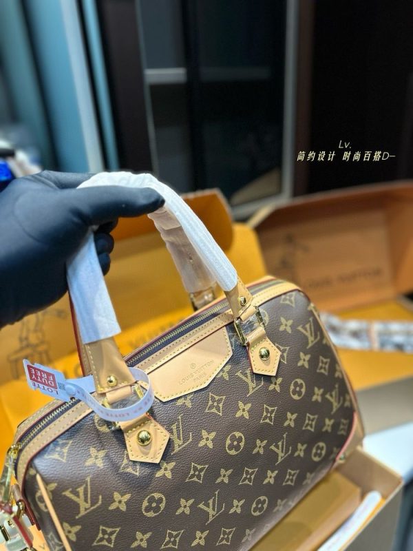 New Fashion LV Handbag L1093