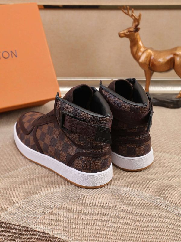 New Fashion Men LV Shoes 024