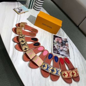 New Fashion Women Slippers 024