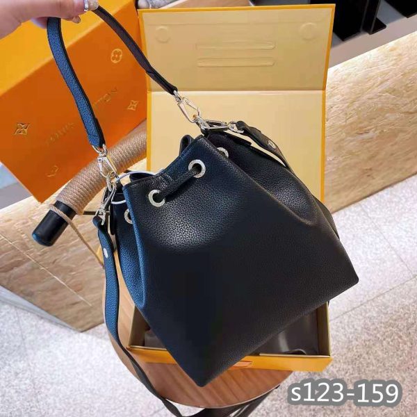 New Fashion LV Handbag L083