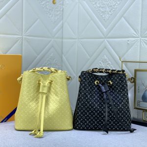 Luxury LV Handbag M22598