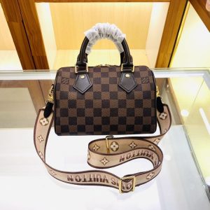 Luxury LV Handbag M46222