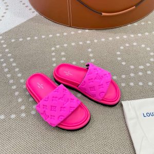 New Fashion Women Slippers 044