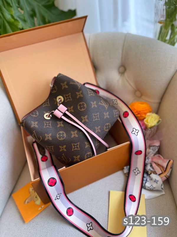 New Fashion LV Handbag L017