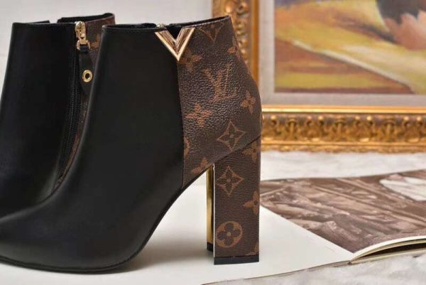 New Fashion Women LV Shoes 034